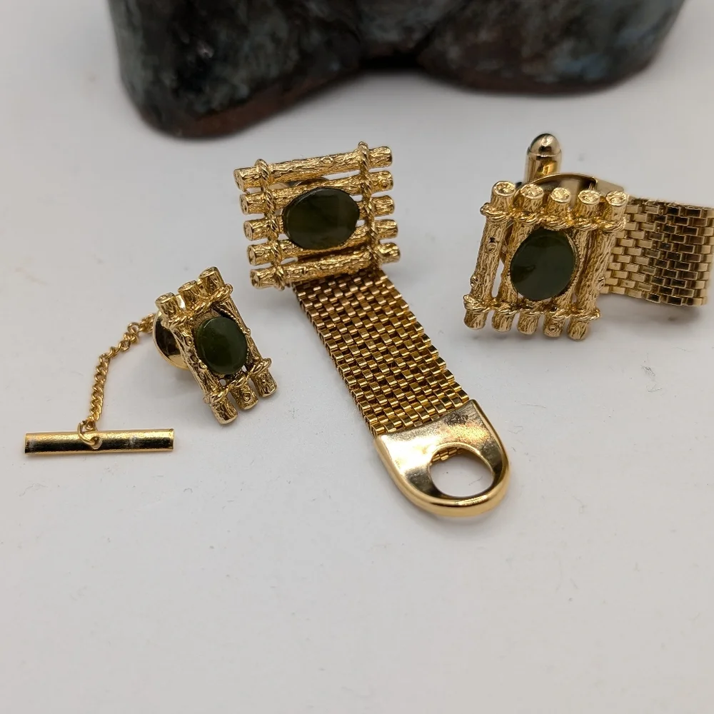 Vintage cufflinks and tie tack‎ set